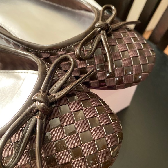 Shoes - Picture 5 of 7